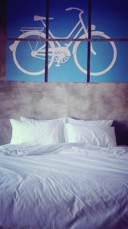 The Bike Loft Family Hostel HHQ Exterior foto