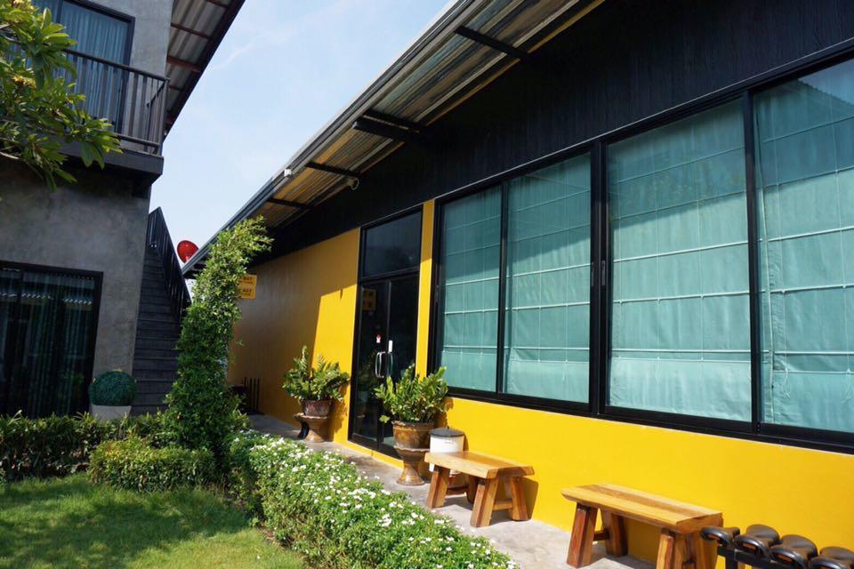 The Bike Loft Family Hostel HHQ Exterior foto